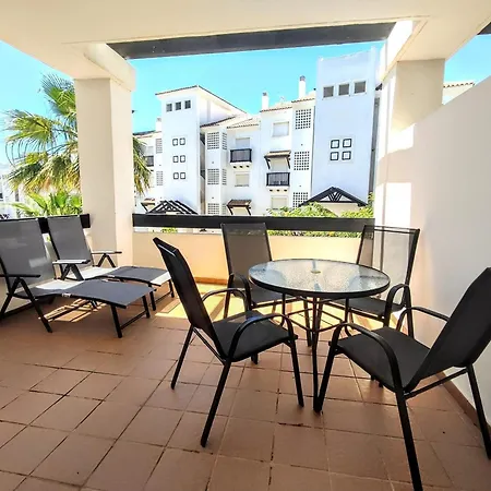 Residencial Duquesa Apartment